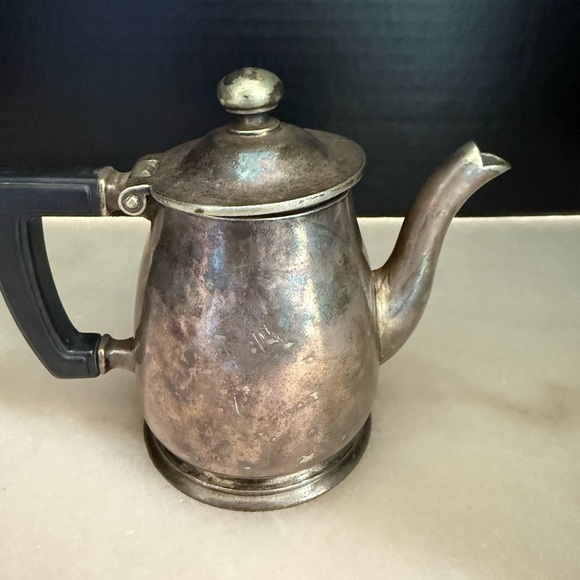 Antique Wallace Hand Soldered 8 oz Teapot - Picture 2 of 5